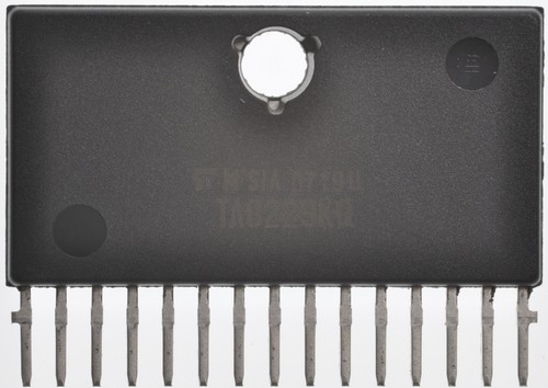 Микросхема TA8238K Toshiba sil-15 