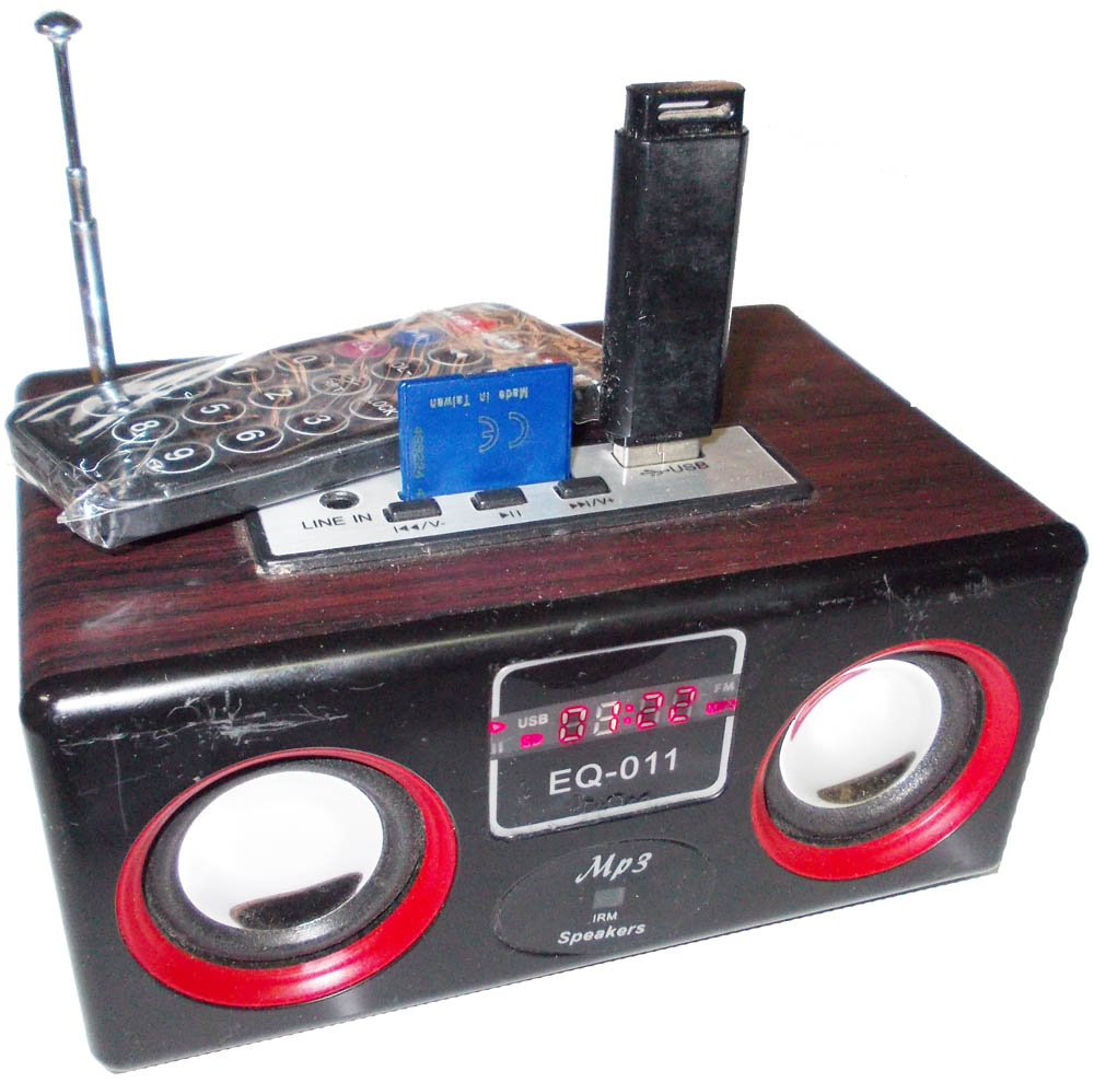 Мультимедиа проигрыватель с радио EQ-011 (FM, вст. аккумул, читает с USB-флешки и SD-карты,с пультом д/у