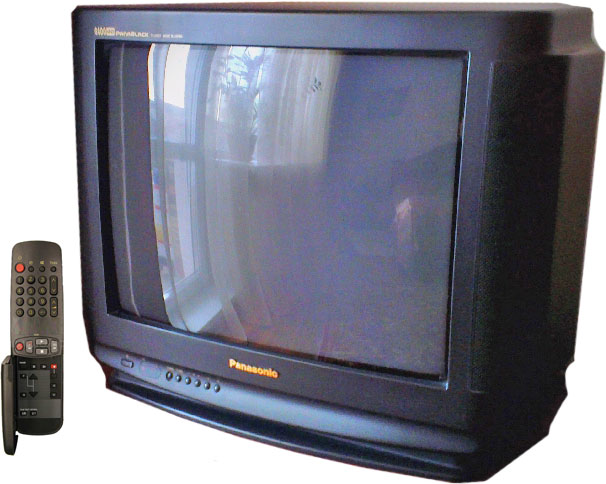 Телевизор PANASONIC GAOO TC-2166R б/у с пультом Д.У.