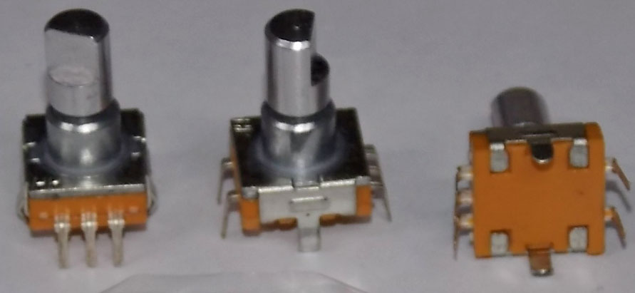 энкодер 5 pin с кнопкой (13) (R1)  шток12 мм, металл, лыска 11,8 x 12.2 x 18.5 